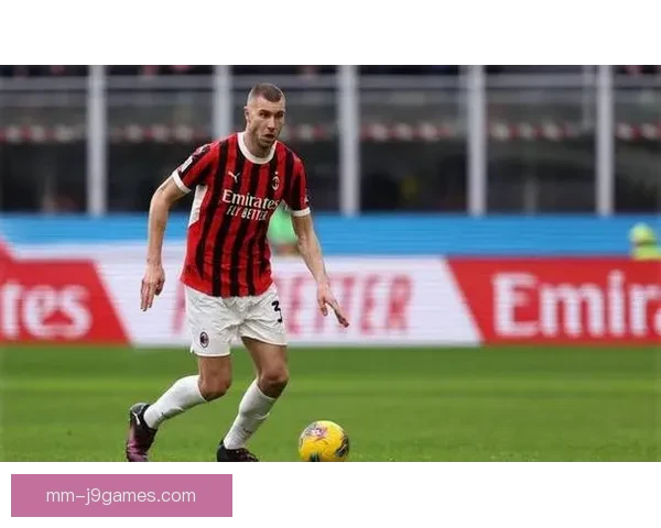 AC米兰夏窗首签萨尔茨堡红牛年轻中卫斯特拉希尼亚·帕夫洛维奇加盟